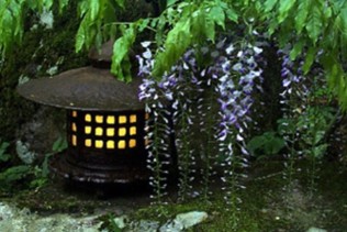 箱根でリゾートバイト♪隠れ家的な宿で仲居のお仕事