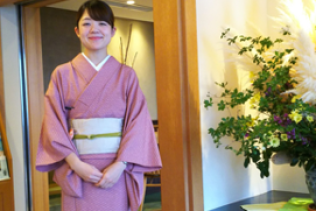 伊豆半島の絶景が一望できる♪客室係残り2~3名募集中✨