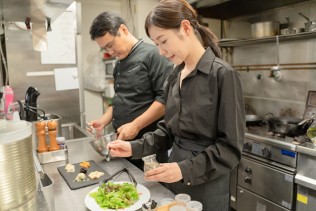 豊富な観光スポットやアクティビティが魅力♪小浜島で洋食調理補助のお仕事🍳