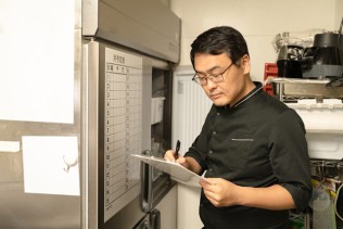 【急募案件】今年の夏は軽井沢で働きましょう!