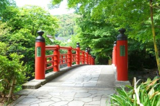 【静岡県/修善寺】大人気の和風ホテルでのフロントのお仕事♪