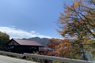 中禅寺湖目の前のホテルで調理補助のお仕事!大浴場が使える♪