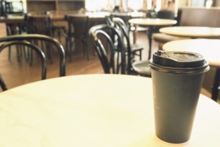 人気勤務地で話題のカフェでのお仕事♪