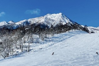 【スキー場バイト】隣接ホテルでレストランスタッフ募集!