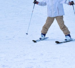 北海道の有名スキー場で圧雪スタッフ募集!