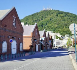 函館の温泉街でフロントスタッフ募集!