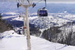 スキー場での人気リフトスタッフ大量募集❄
