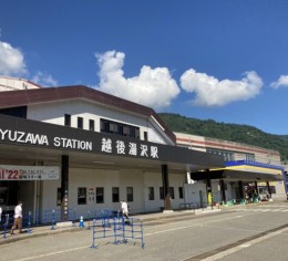 新潟県のリゾートホテルでナイトフロントのお仕事🌌