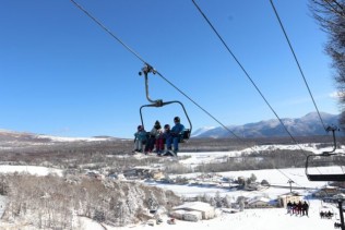 岐阜県の人気スキー場でリフトのお仕事してみませんか⛄