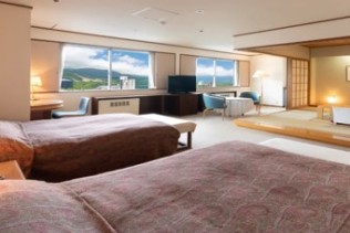 ホテルの温泉に入り放題!調理系スタッフ募集🍳