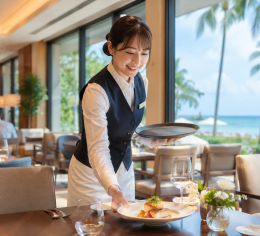 若い世代が活躍中!一流のおもてなしを学べる人気旅館のお仕事☆