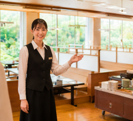 鳥羽でレストランスタッフ♪
