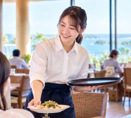 【四季の蔵】レストランスタッフ募集!
