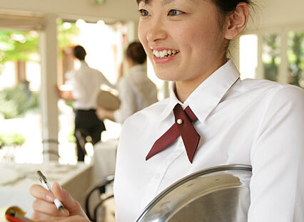 ペットとくつろげる宿でレストラン・清掃のお仕事🌟