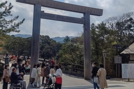 【至急募集1名】三重県でレストランのお仕事♪伊勢神宮のすぐそばで働けちゃいます🌸