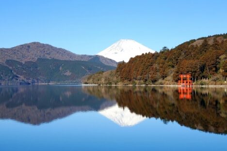 【きれいな個室寮完備】人気観光地・箱根で洗い場スタッフ急募！