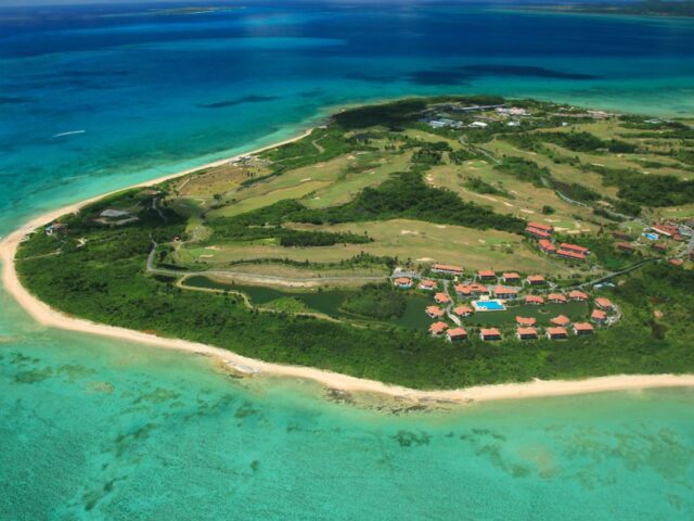 一度は行ってみたいコバルトブルーの海！小浜島で働こう！