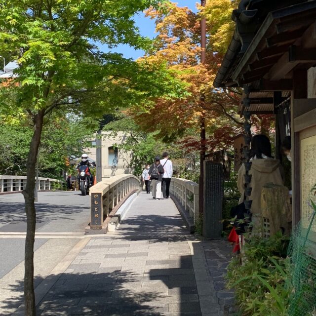 箱根湯本で調理補助のお仕事♪延長者多数の勤務地！