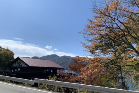 中禅寺湖目の前のホテルで調理補助のお仕事！大浴場が使える♪