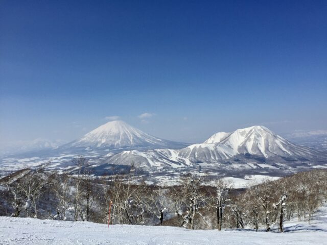 自然に囲まれたリゾート施設でショップスタッフのお仕事♪