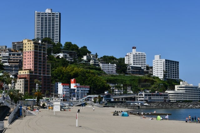 【熱海でリゾートバイト】[個室寮完備][大浴場利用可]フロントのお仕事♪