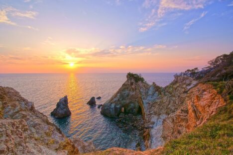 「日本の夕陽百選」に選ばれた絶景のホテルでレストランのお仕事♪