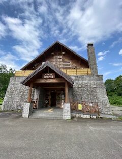 自然がたくさんの新潟県のホテルで接客のお仕事♪