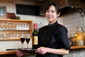 上越で接客スタッフ急募！