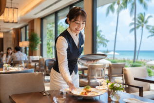 若い世代が活躍中！一流のおもてなしを学べる人気旅館のお仕事☆