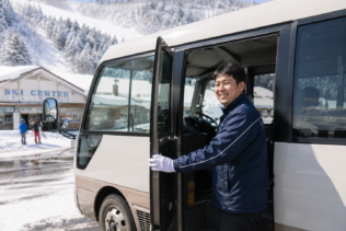 岐阜県のスキー場で運転手募集♪
