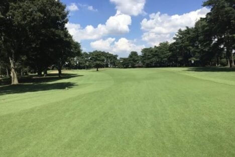 軽井沢でのゴルフ場スタッフ募集！